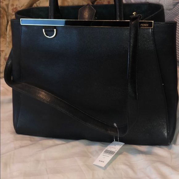 fendi bag - Picture 5 of 5